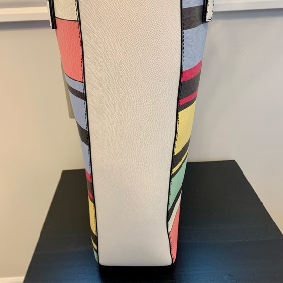 NEW FIORELLI SPRING STRIPED TOTE w/WHITE WALLET - Picture 4 of 12